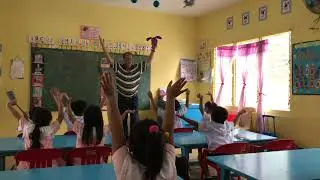 Craig & Raquel Teaching English to Elementary School Students in the Philippines