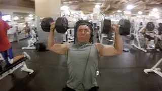 SHOULDER WORKOUT WITH MARK