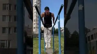 Отжимайся как гимнаст🦍 Вертел я эти отжимания🦧 