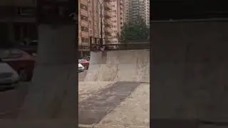 трюки на самокате 