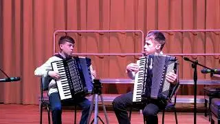 4. Ефимов - «Девичья весна».  Исп. Тихонов Андрей, Есипчук Тимофей