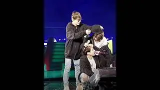 when you have to show what you need to show 😪  #taekook #bts #vkook #taehyung #jungkook