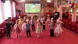 Танец с ложками 