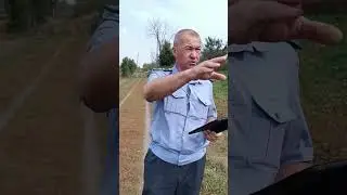 Кто это? Государственный сотрудник или диверсант 🤔. #Россия #деревня