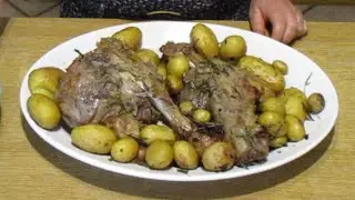 Stinco di maiale alla birra