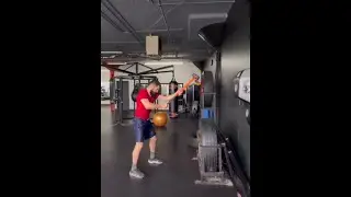 Artur Beterbiev HAMMERING THE TIRE in training for Dmitry Bivol