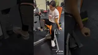 Разведение и сведение ног в кроссовере