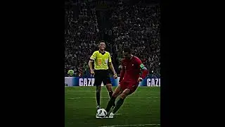 Ronaldo's free kick vs Spain  #football #footballedits