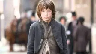 Oliver Twist 2009 Themes