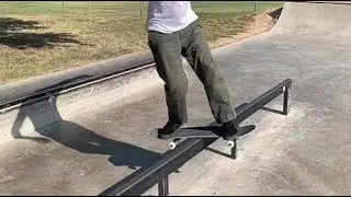FRONTSIDE BOARDSLIDE PRACTICE