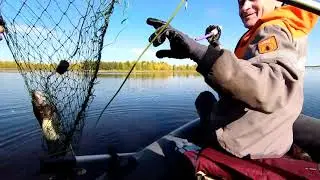 Жаркое лето 2023.  Рыбалка на  таёжном озере.
