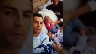 Прямой эфир РОНАЛДО со своей Семьей