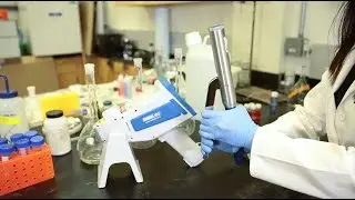 Handheld NanoLIBS Analyzer for the Pharmaceutical Industry