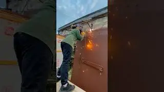 A vertical weld with an electrode. Looks pretty good! 