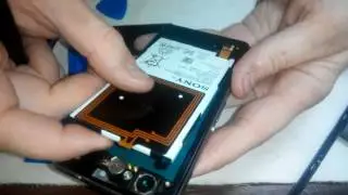 Sony z1 compakt как снять АКБ и кратко о разборке
