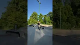 трюк на бмх 