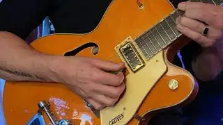 The best way to practice Guitar Soloing