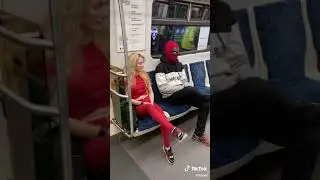 Дэдпул - знакомство с девушкой в метро , она его удивила| Топ Приколы Тик Ток | Tik Tok 