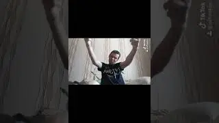 Шмонаю руками)
