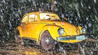 Car Camping in The Rain - Camping / ASMR Cosy Night In A Small Car