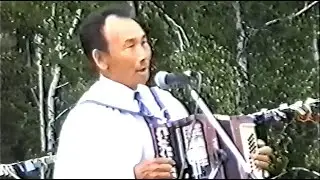 2000 с. Валерий Иванов, Сунтаар Ыһыаҕа