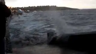 Barry Island - Stormy High Tide 03/01/2014