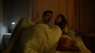 Make Up : Love scene - Molly Windsor, Joseph Quinn