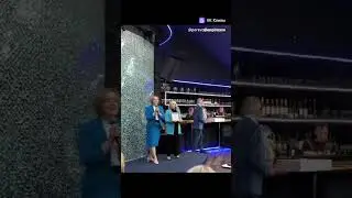 Вручение членского билета, и приглашение участников в комитет по развитию транспортных услуг.