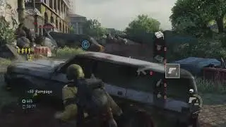 The Last of Us™ surviving 4 molotovs - lucky quad