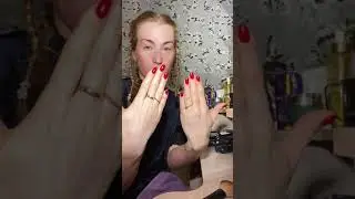 Проспала утро. Собираюсь на работу
