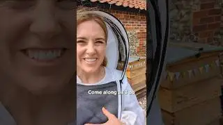 My first honey harvest of the year | Maddie Moate 
