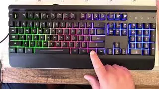 RisoPhy Metal Panel 104-Key Gaming Keyboard Review