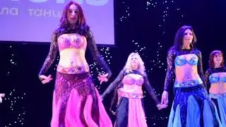 Belly Dance - Fans