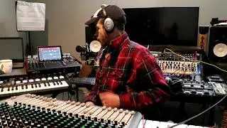 MPC - How to Connect and Manipulate MIDI synth.