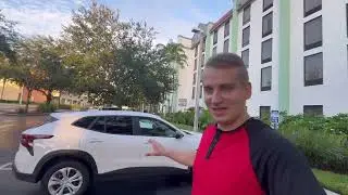 Я поїхав з Канади…