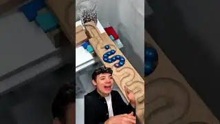 Io a 8 anni che gioco a scuola - Gabriele Vagnato