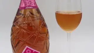 Astoria Sparkling Moscato Rose, Wild Wine Tasting Notes, Wild Wine Life