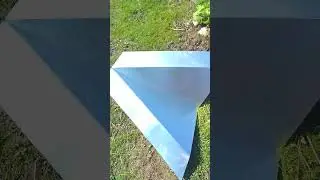 Самолетик из жести или что это?