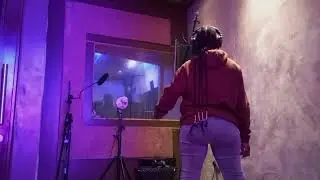 In Studio with Musi 💨 Recording #Moya