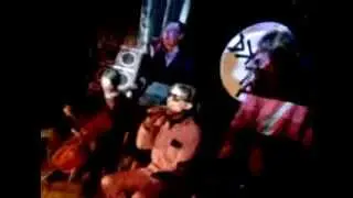 Братья Шимпанзэ в КАКАКА