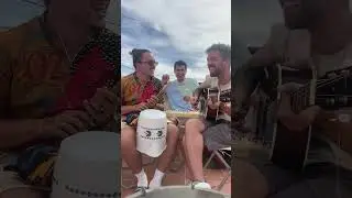 STAY HOMAS - MORIR VIVIENDO (Unplugged)