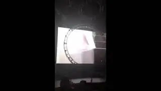 Homenaje a Anuel en concierto de Farruko (le llama desde la prisión) [Free Anuel] [Suscribete]