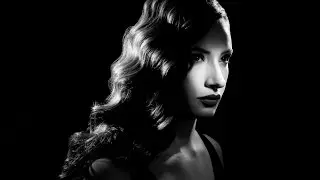 3 Speedlight Creating a Film Noir Image with Lindsay and Rogue 3-in-1 Flash Grid