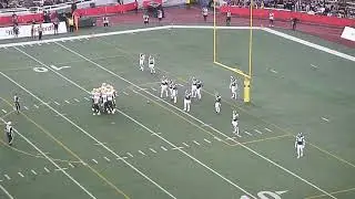 Edmonton Elks' McLeod Bethel-Thompson throws a 6-yard TD pass to Eugene Lewis vs. Montreal Alouettes