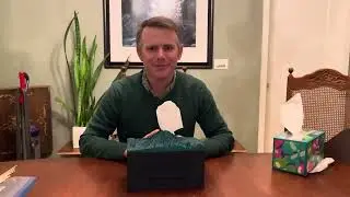 How to load the￼ large Lawetlat’la tissue dispenser.
