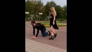 в Нальчике возмущение вызвало видео, где 14-летняя тиктокерша провела на поводке молодого парня