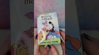 Disney Winnie The Pooh Vinyl Figure 