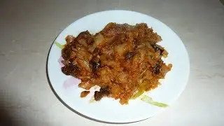 Тушёная капуста с свиными рёбрышками