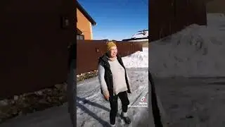 У тебя там магазин открыт)))