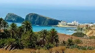 Rodalquilar y La Isleta del Moro, azul turquesa y oro. Almería
